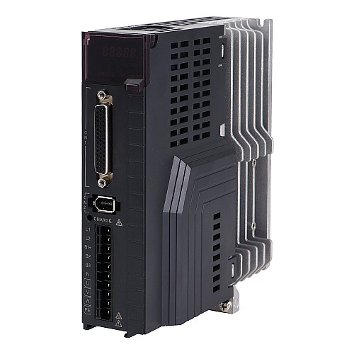 Комплект серводвигателя переменного тока серии E6 мощностью 200 Вт, 3000 об/мин, 0,64 Нм, 17-битный энкодер, класс защиты IP65