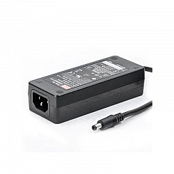 GSM60A07-P1J MEANWELL 45 Вт 7,5,5 В постоянного тока 6 А 115/230 В переменного тока, надежный, экологичный медицинский адаптер переменного тока