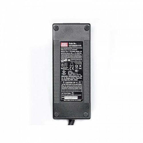 GST220A20-R7B MEANWELL 220 Вт 20 В постоянного тока 11 А 115/230 В переменного тока, надежный, экологичный промышленный адаптер переменного тока