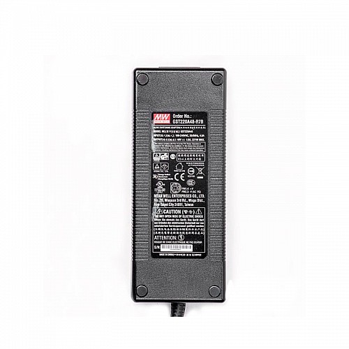 GST220A48-R7B MEANWELL 221 Вт 48 В постоянного тока 4,6 А 115/230 В переменного тока, надежный, экологичный промышленный адаптер переменного тока