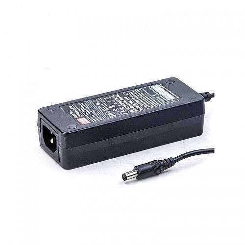 GST40A15-P1J MEANWELL 40 Вт 15 В постоянного тока 2,67 А 115/230 В переменного тока, надежный, экологичный промышленный адаптер переменного тока