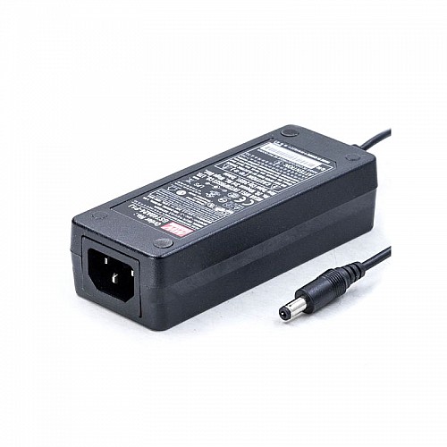GST40A24-P1J MEANWELL 40 Вт 24 В постоянного тока 1,67 А 115/230 В переменного тока, надежный, экологичный промышленный адаптер переменного тока
