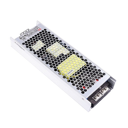UHP-500-5 MEANWELL 400 Вт 5 В постоянного тока 80 А 115/230 В переменного тока Тонкий импульсный источник питания с коррекцией коэффициента мощности