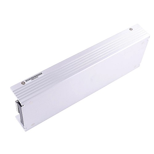 UHP-500-5 MEANWELL 400 Вт 5 В постоянного тока 80 А 115/230 В переменного тока Тонкий импульсный источник питания с коррекцией коэффициента мощности