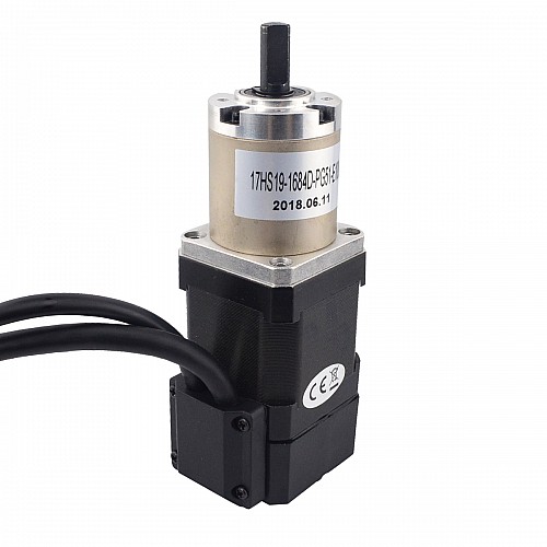 Шаговый двигатель Nema 17 с редуктором замкнутого контура, длина = 48 мм, передаточное отношение 51:1, энкодер 1000 имп/об (4000 циклов/об)