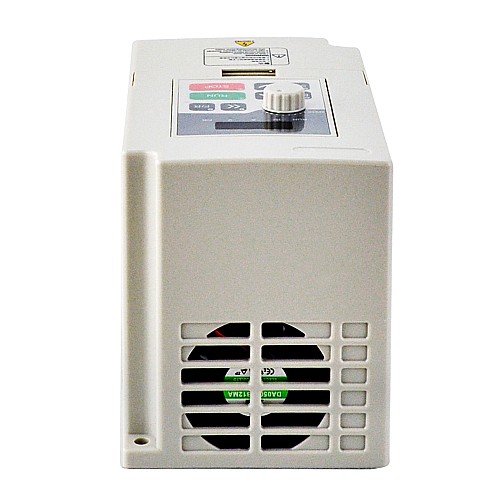 Преобразователь частоты STEPPERONLINE CNC VFD 1,5 кВт 2 л.с. 14 А 110 В для управления скоростью вращения шпинделя Преобразователь частоты STEPPERONLINE CNC VFD 1,5 кВт 2 л.с. 14 А 110 В для управления скоростью вращения шпинделя